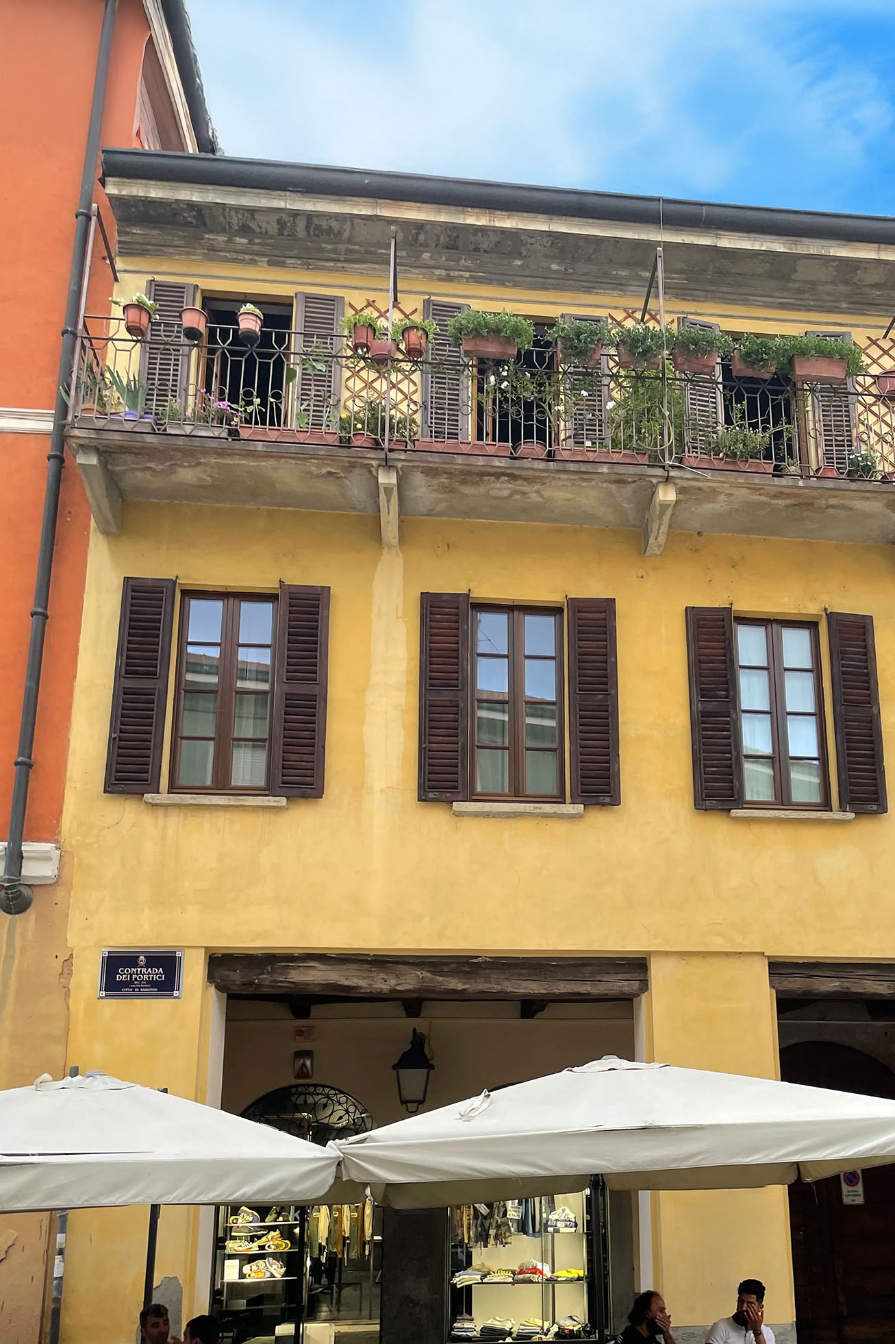 PMN-saronno-image-v-01 PMN saronno image v 01